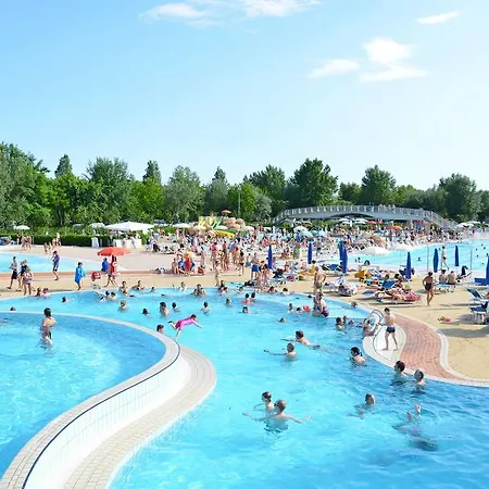 Camping Marina Di Venezia 260s *