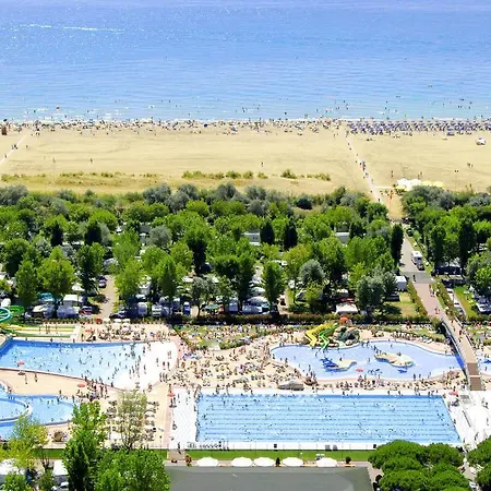 Camping Marina Di Venezia 260s Feriehus